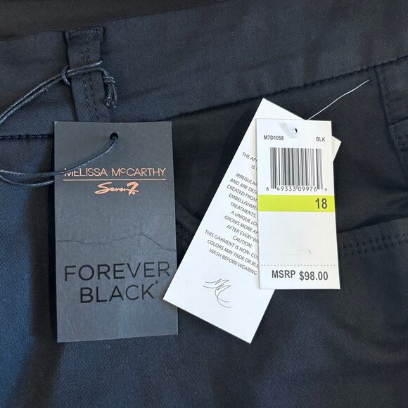 Melissa McCarthy Seven Forever Black Fadeless Pencil Plus Size 18 Jeans NWT - Picture 5 of 6